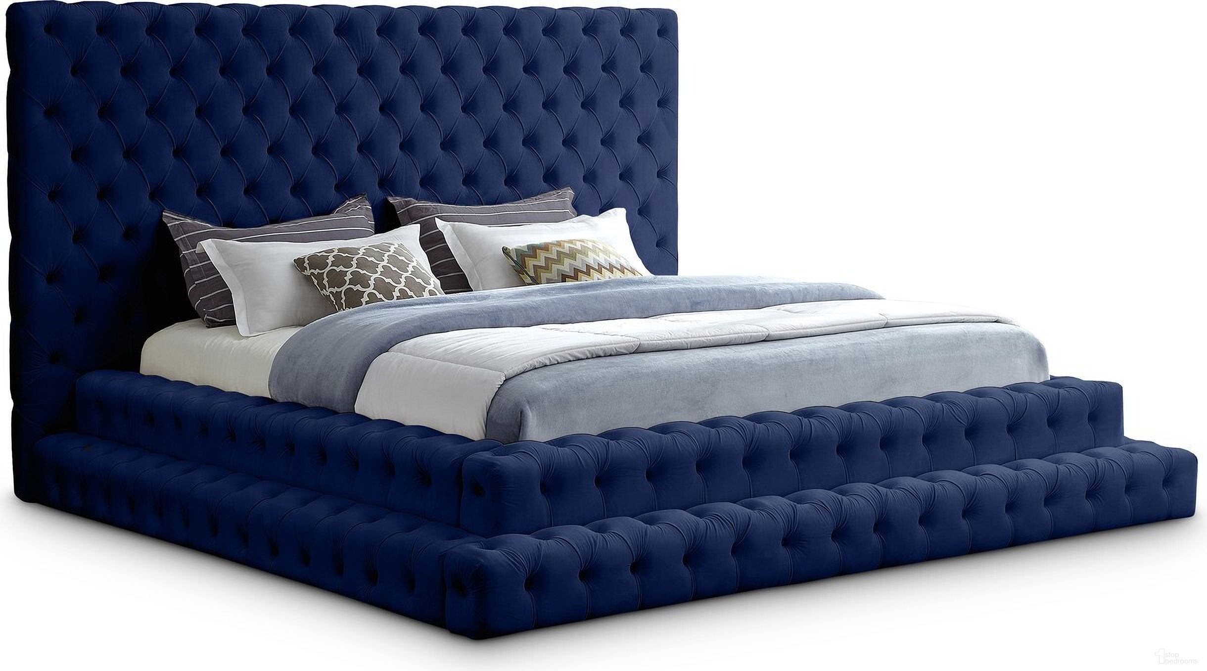 The appearance of Revel Velvet King Bed In Navy designed by Meridian in the modern / contemporary interior design. This navy piece of furniture  was selected by 1StopBedrooms from Revel Collection to add a touch of cosiness and style into your home. Sku: RevelNavy-K Box 1/3 (Headboard / Slats);RevelNavy-K Box 2/3 (2 Inner Higher Siderails / 1 Inner Higher Siderail/Hardware);RevelNavy-K Box 3/3 (2 Outside Lower Siderails + 1 Outside Lower Sidrail). Bed Type: Panel Bed. Bed Size: King. Material: Velvet.