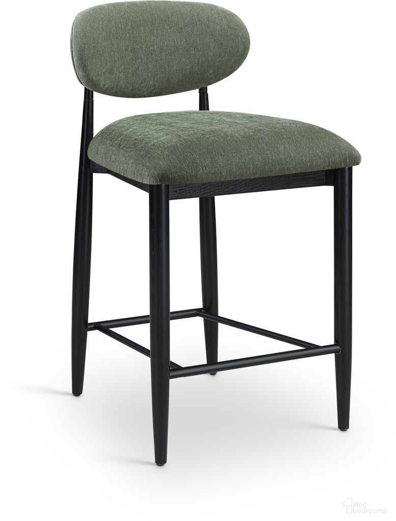 The appearance of Riccio Performance Fabric Upholstered Stool In Olive and Stained Black designed by Meridian in the modern / contemporary interior design. This olive/stained black piece of furniture was selected by 1StopBedrooms from Riccio Collection to add a touch of cosiness and style into your home. Sku: 11049Olive-C. Material: Polyester.
