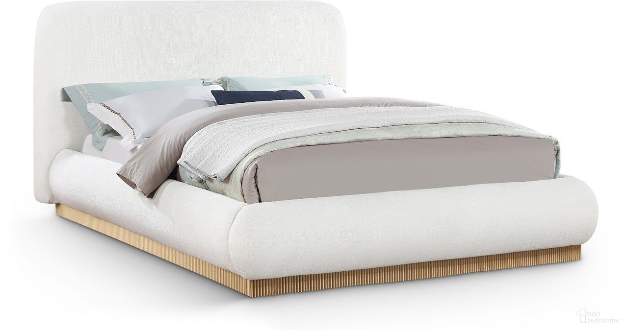 The appearance of Rigby Linen Textured Fabric King Bed In Cream designed by Meridian in the modern / contemporary interior design. This cream piece of furniture was selected by 1StopBedrooms from Rigby Collection to add a touch of cosiness and style into your home. Sku: B1277Cream-K Box 1/2 (Headboard / Slats / Hardware);B1277Cream-K Box 2/2 (Footboard / Rails / Base). Bed Size: King. Material: Rubberwood. Bed Type: Upholstered Bed.