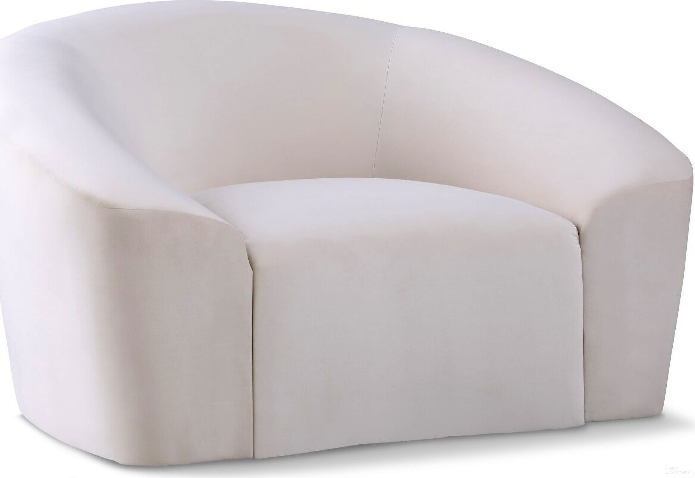 The appearance of Riley Velvet Chair In Cream designed by Meridian in the modern / contemporary interior design. This cream velvet piece of furniture was selected by 1StopBedrooms from Riley Collection to add a touch of cosiness and style into your home. Sku: 610Cream-C. Material: Velvet.