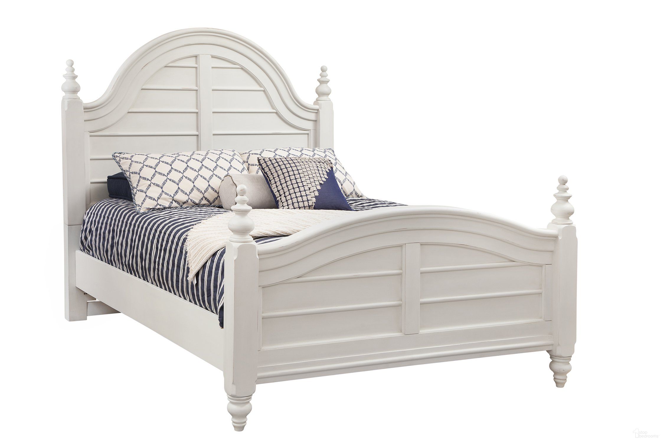 The appearance of Rodanthe Dove White King Poster Bed designed by American Woodcrafters in the transitional interior design. This dove white piece of furniture was selected by 1StopBedrooms from Rodanthe Collection to add a touch of cosiness and style into your home. Sku: 3910-961;3910-963;3910-880. Bed Type: Poster Bed. Bed Size: King. Material: Solid Hardwood.