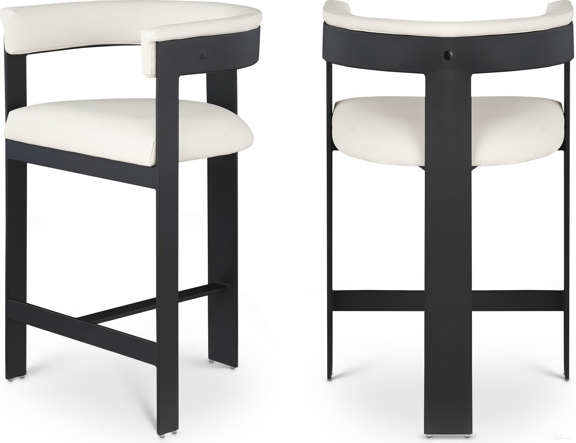 The appearance of Romeo Vegan Leather Counter Stool Set of 2 In Cream/Matte Black designed by Meridian in the modern / contemporary interior design. This cream piece of furniture was selected by 1StopBedrooms from Romeo Collection to add a touch of cosiness and style into your home. Sku: 414Cream-C. Material: Wood.