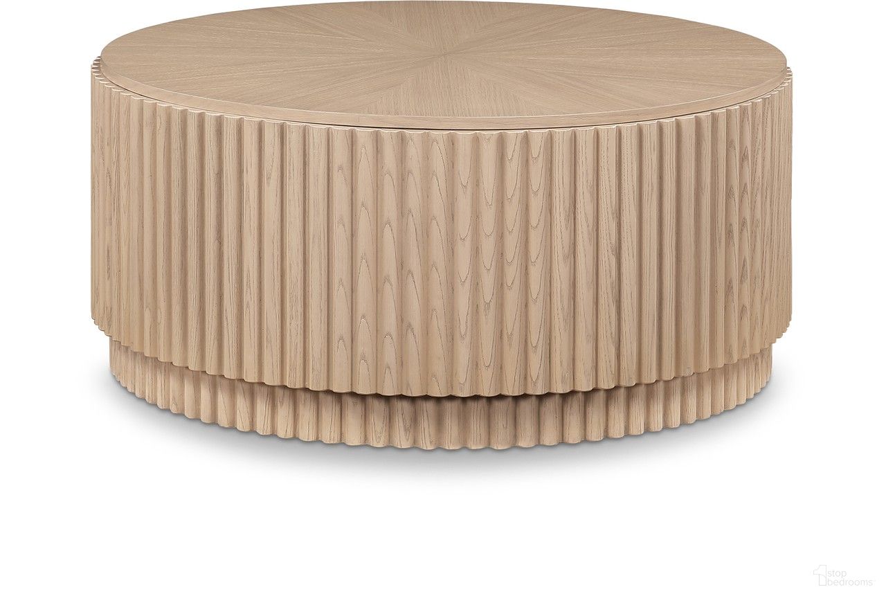 The appearance of Ronin Coffee Table In Natural designed by Meridian in the transitional interior design. This natural piece of furniture was selected by 1StopBedrooms from Ronin Collection to add a touch of cosiness and style into your home. Sku: 99055Oak-CT. Material: Rubberwood.