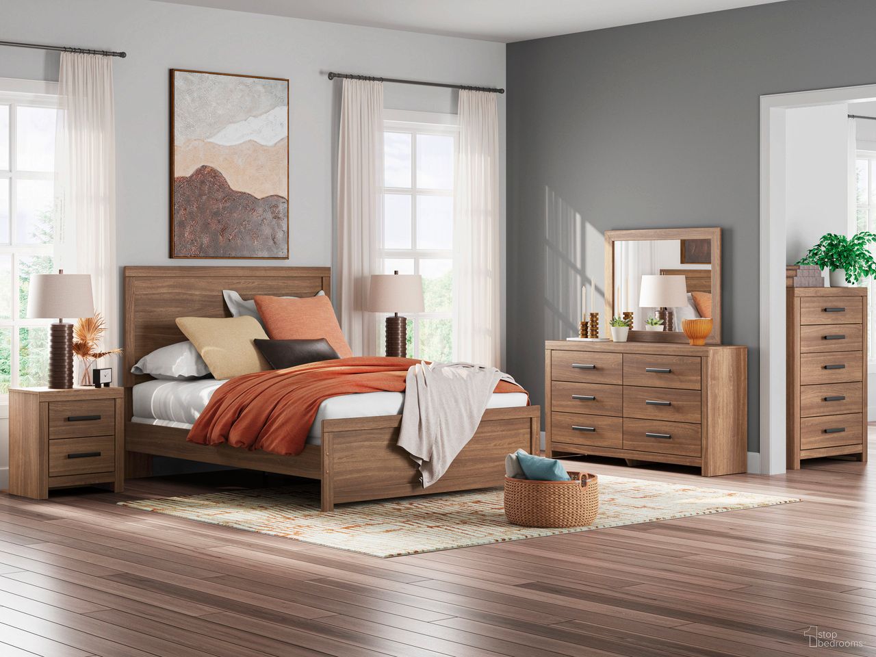 Ryderton Panel Bedroom Set In Auburn