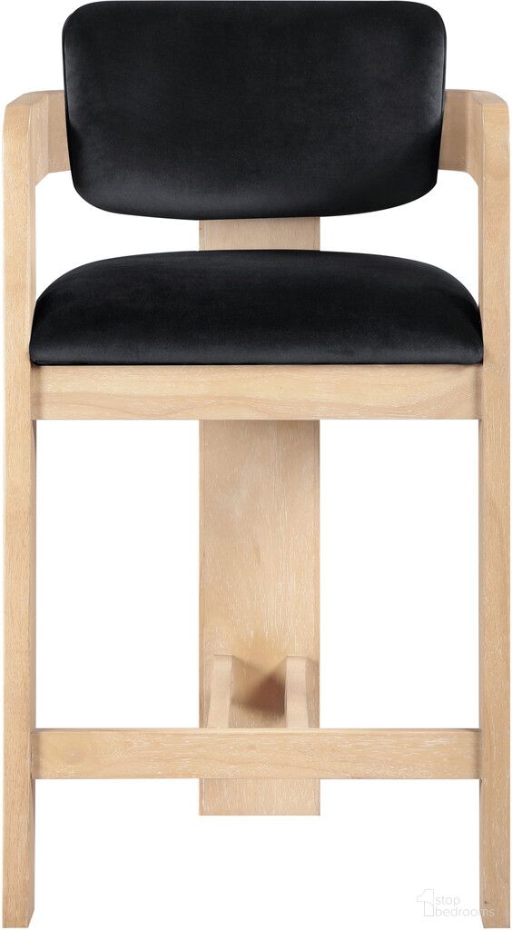 The appearance of Sacha Velvet Stool In Black and Natural designed by Meridian in the modern / contemporary interior design. This black and natural piece of furniture was selected by 1StopBedrooms from Sacha Collection to add a touch of cosiness and style into your home. Sku: 11077Black-C. Material: Velvet.
