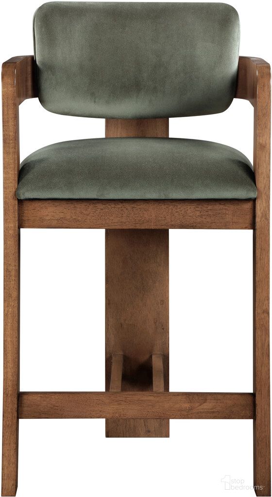 The appearance of Sacha Velvet Stool In Brown and Green designed by Meridian in the modern / contemporary interior design. This brown and green piece of furniture was selected by 1StopBedrooms from Sacha Collection to add a touch of cosiness and style into your home. Sku: 11079Green-C. Material: Velvet.