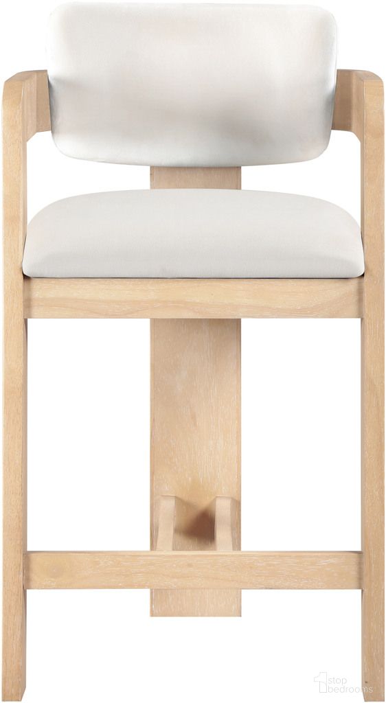 The appearance of Sacha Velvet Stool In Natural and Cream designed by Meridian in the modern / contemporary interior design. This natural/cream piece of furniture was selected by 1StopBedrooms from Sacha Collection to add a touch of cosiness and style into your home. Sku: 11077Cream-C. Material: Velvet.