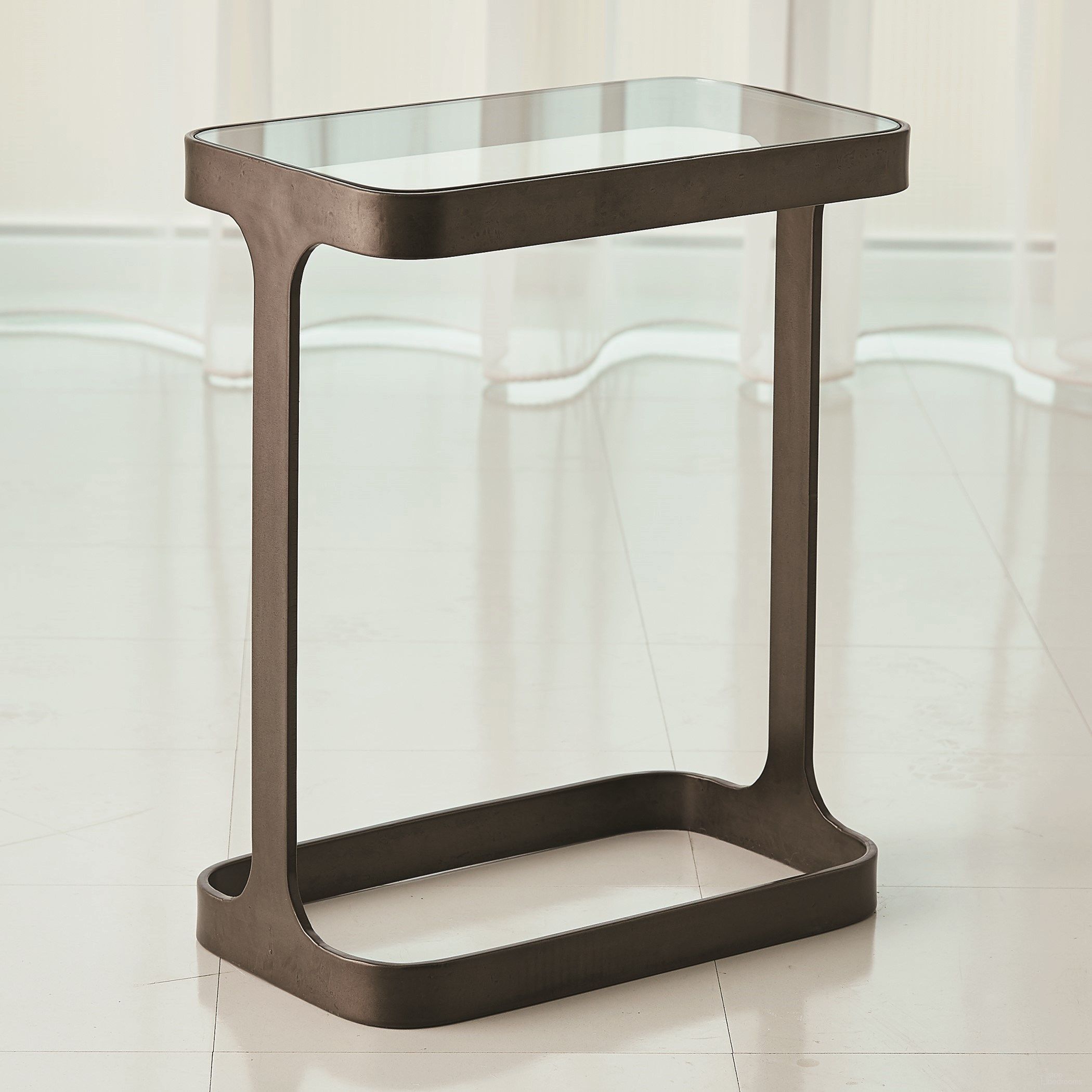 The appearance of Saddle Table In Bronze designed by Global Views in the modern / contemporary interior design. This bronze piece of furniture  was selected by 1StopBedrooms from Saddle Collection to add a touch of cosiness and style into your home. Sku: 790868. Material: Iron.