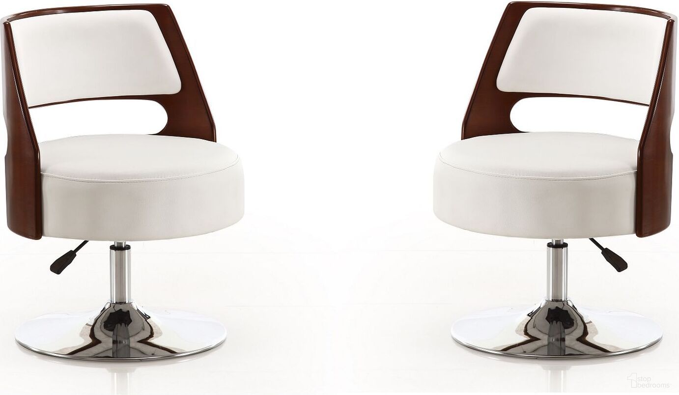 The appearance of Salon Adjustable Height Swivel Accent Chair in White and Polished Chrome (Set of 2) designed by Manhattan Comfort in the modern / contemporary interior design. This white piece of furniture  was selected by 1StopBedrooms from Salon Collection to add a touch of cosiness and style into your home. Sku: AC034-WH;AC034-WH. Material: Metal.