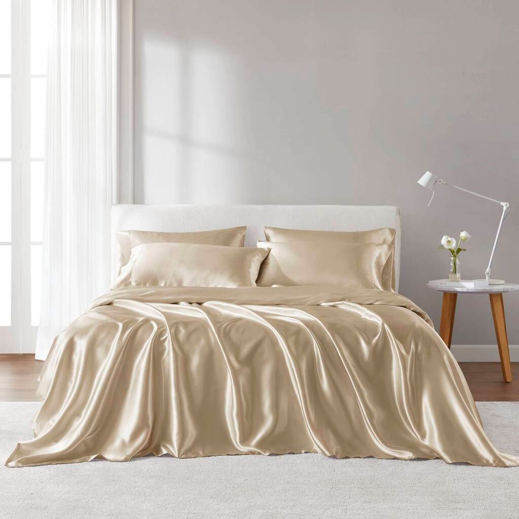 Satin Luxury Sheet Set In Champagne