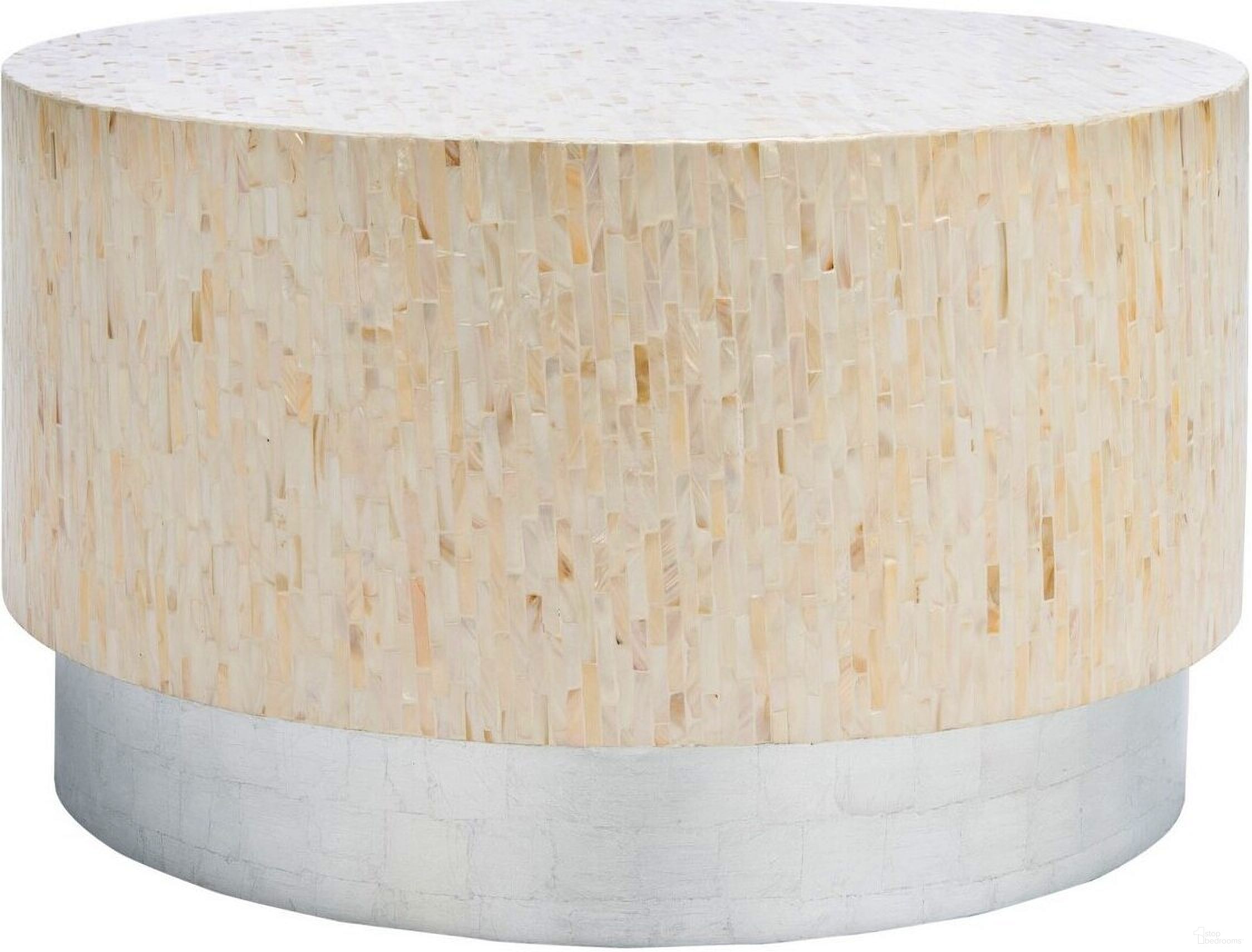 The appearance of Scarlett Round Coffee Table in Natural designed by Safavieh in the modern / contemporary interior design. This natural piece of furniture  was selected by 1StopBedrooms from Scarlett Collection to add a touch of cosiness and style into your home. Sku: COF1800A. Material: Wood.