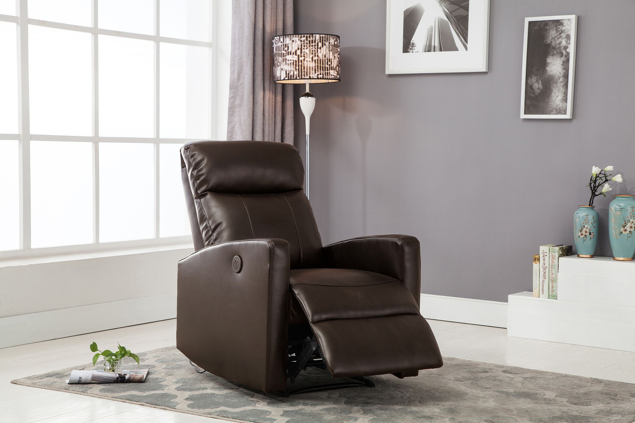 The appearance of Sean Small Power Reading Recliner In Brown designed by AC Pacific in the modern / contemporary interior design. This brown piece of furniture was selected by 1StopBedrooms from to add a touch of cosiness and style into your home. Sku: SEAN-BROWN-MPRC. Material: Leather.