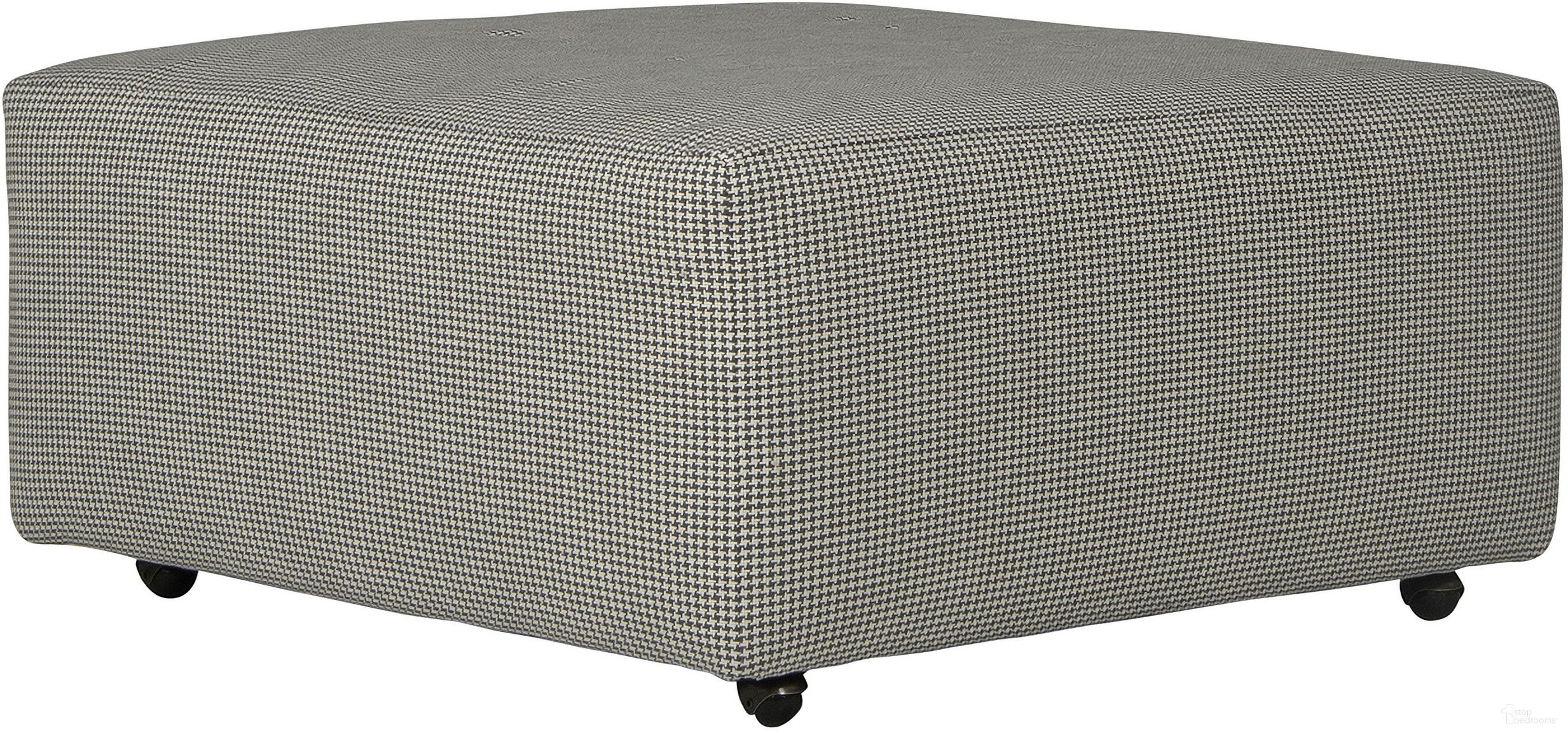 The appearance of Searsport Castered Cocktail Ottoman In Charcoal designed by Catnapper in the traditional interior design. This charcoal piece of furniture was selected by 1StopBedrooms from Searsport Collection to add a touch of cosiness and style into your home. Sku: 18012253458. Material: Fabric.