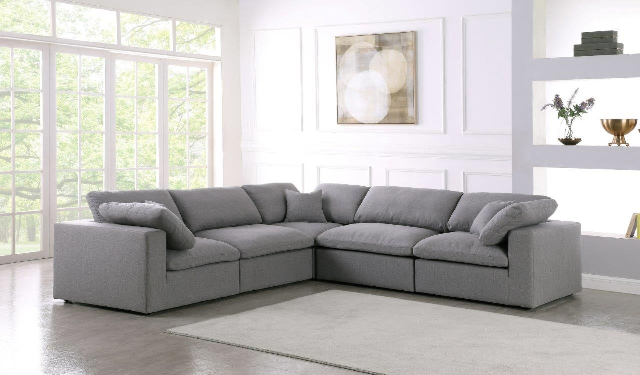 The appearance of Serene Linen Textured Fabric Deluxe Comfort 5 Piece Modular Sectional In Grey designed by Meridian in the modern / contemporary interior design. This grey piece of furniture  was selected by 1StopBedrooms from Serene Collection to add a touch of cosiness and style into your home. Sku: 601Grey-Corner;601Grey-Corner;601Grey-Corner;601Grey-Armless;601Grey-Armless. Material: Linen. Layout: L-Shape.