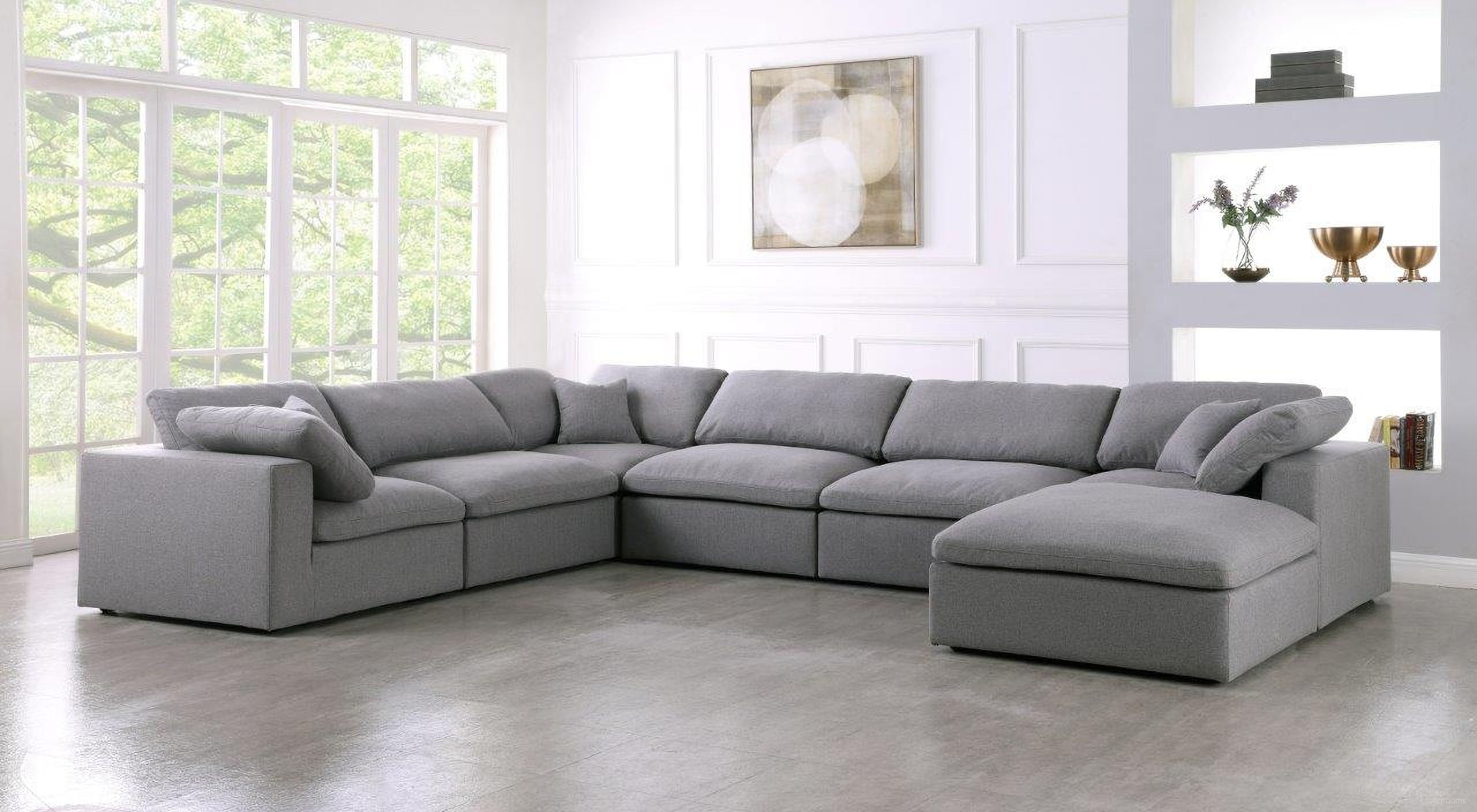 The appearance of Serene Linen Textured Fabric Deluxe Comfort 7 Piece Modular Sectional In Grey designed by Meridian in the modern / contemporary interior design. This grey piece of furniture  was selected by 1StopBedrooms from Serene Collection to add a touch of cosiness and style into your home. Sku: 601Grey-Corner;601Grey-Corner;601Grey-Corner;601Grey-Armless;601Grey-Armless;601Grey-Armless;601Grey-Ott. Material: Linen. Layout: U-Shape.