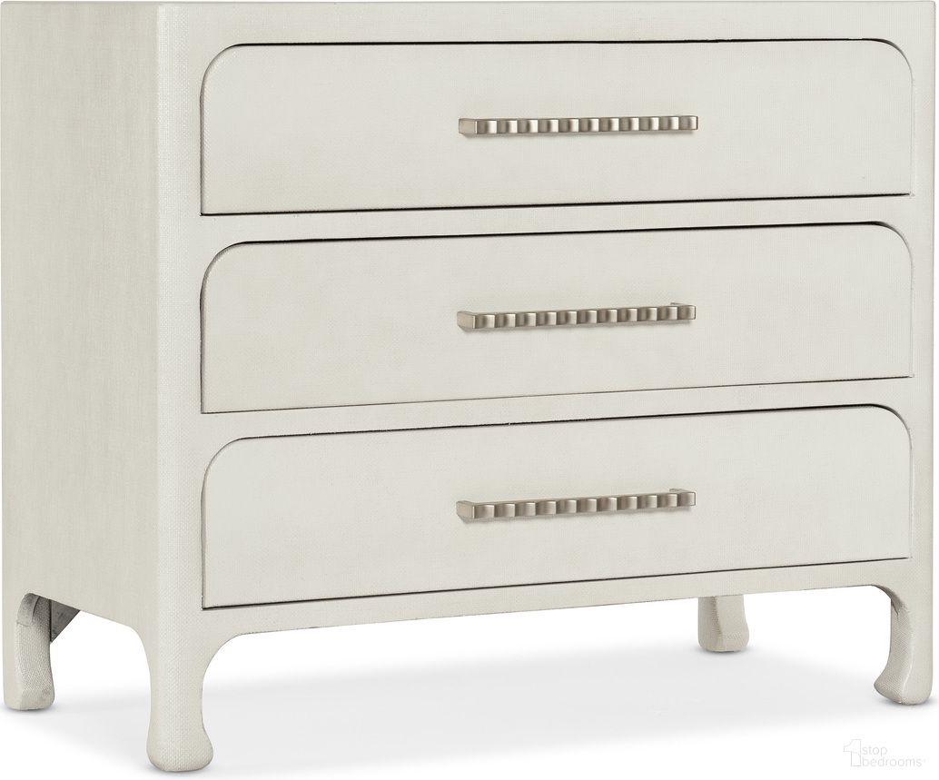 The appearance of Serenity Cruiser Accent Chest In White designed by Hooker in the transitional interior design. This white piece of furniture  was selected by 1StopBedrooms from Serenity Collection to add a touch of cosiness and style into your home. Sku: 6350-85001-03. Material: Wood.