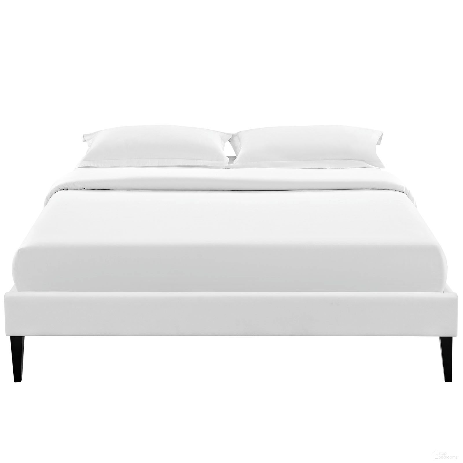 The appearance of Sharon Vinyl Queen Bed Frame with Squared Tapered Legs In White designed by Modway in the modern / contemporary interior design. This white piece of furniture was selected by 1StopBedrooms from Sharon Collection to add a touch of cosiness and style into your home. Sku: MOD-5351-WHI. Bed Type: Platform Bed. Bed Size: Queen. Material: Vinyl.
