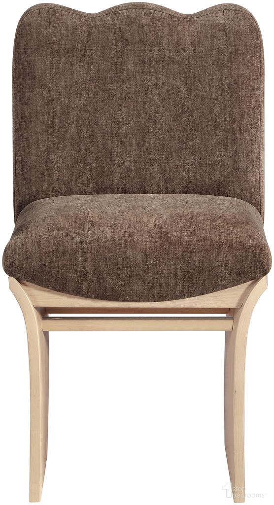 The appearance of Shaw Chenille Fabric Upholstered Dining Chair In Brown and Natural designed by Meridian in the modern / contemporary interior design. This brown and natural piece of furniture was selected by 1StopBedrooms from Shaw Collection to add a touch of cosiness and style into your home. Sku: 11067Brown-C. Material: Chenille. Chair Type: Side Chair.