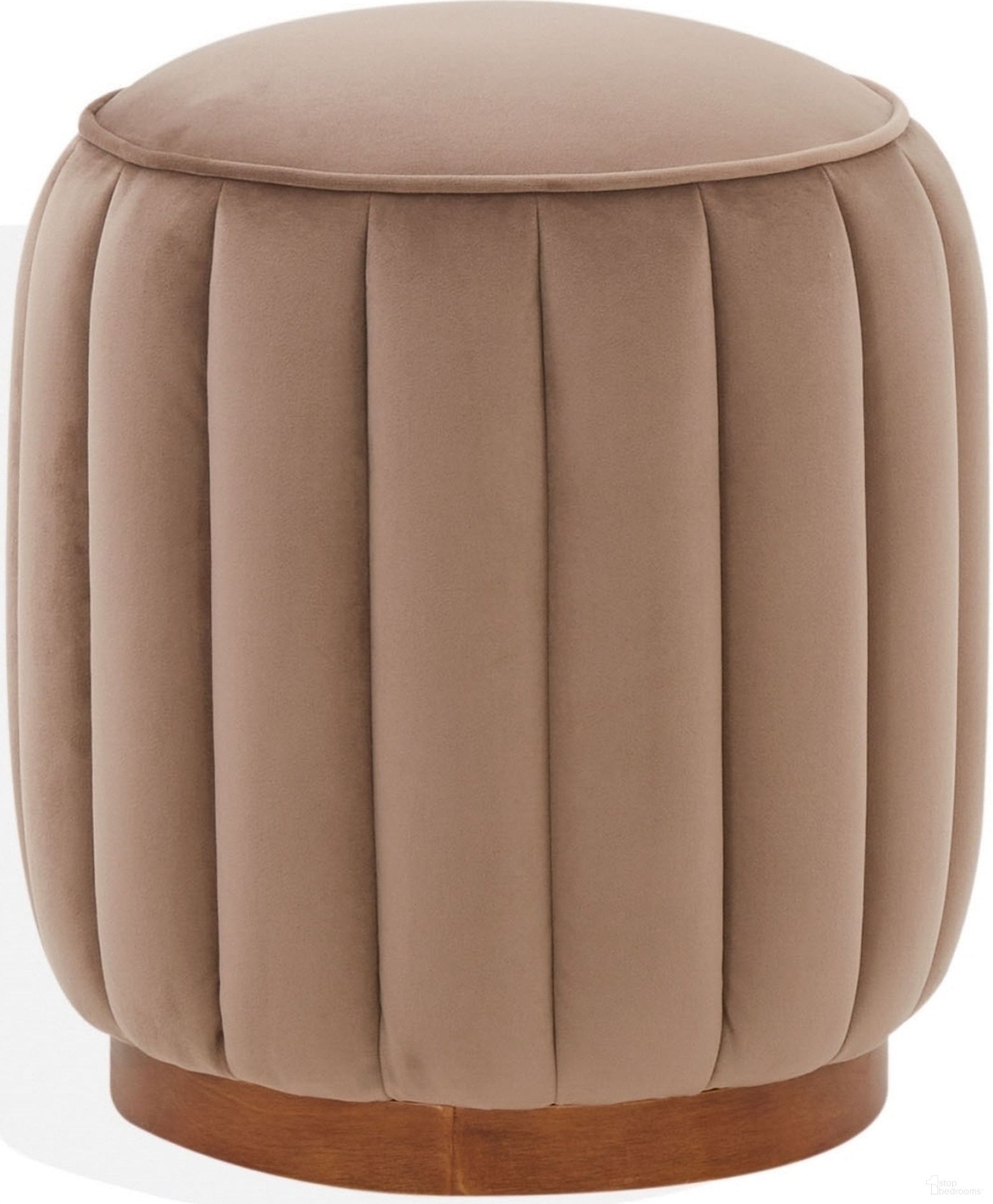 The appearance of Sherrie Rund Tufted Ottoman In Brown and Walnut designed by Safavieh Couture in the modern / contemporary interior design. This brown and walnut piece of furniture was selected by 1StopBedrooms from Sherrie Collection to add a touch of cosiness and style into your home. Sku: SFV4834B. Material: Plywood.
