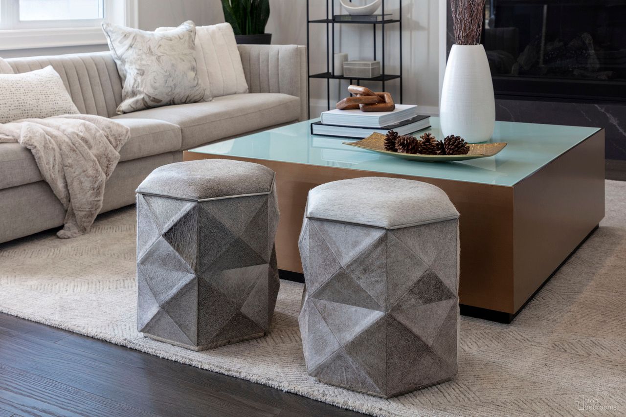 Shiloh Coffee Table In White and Black
