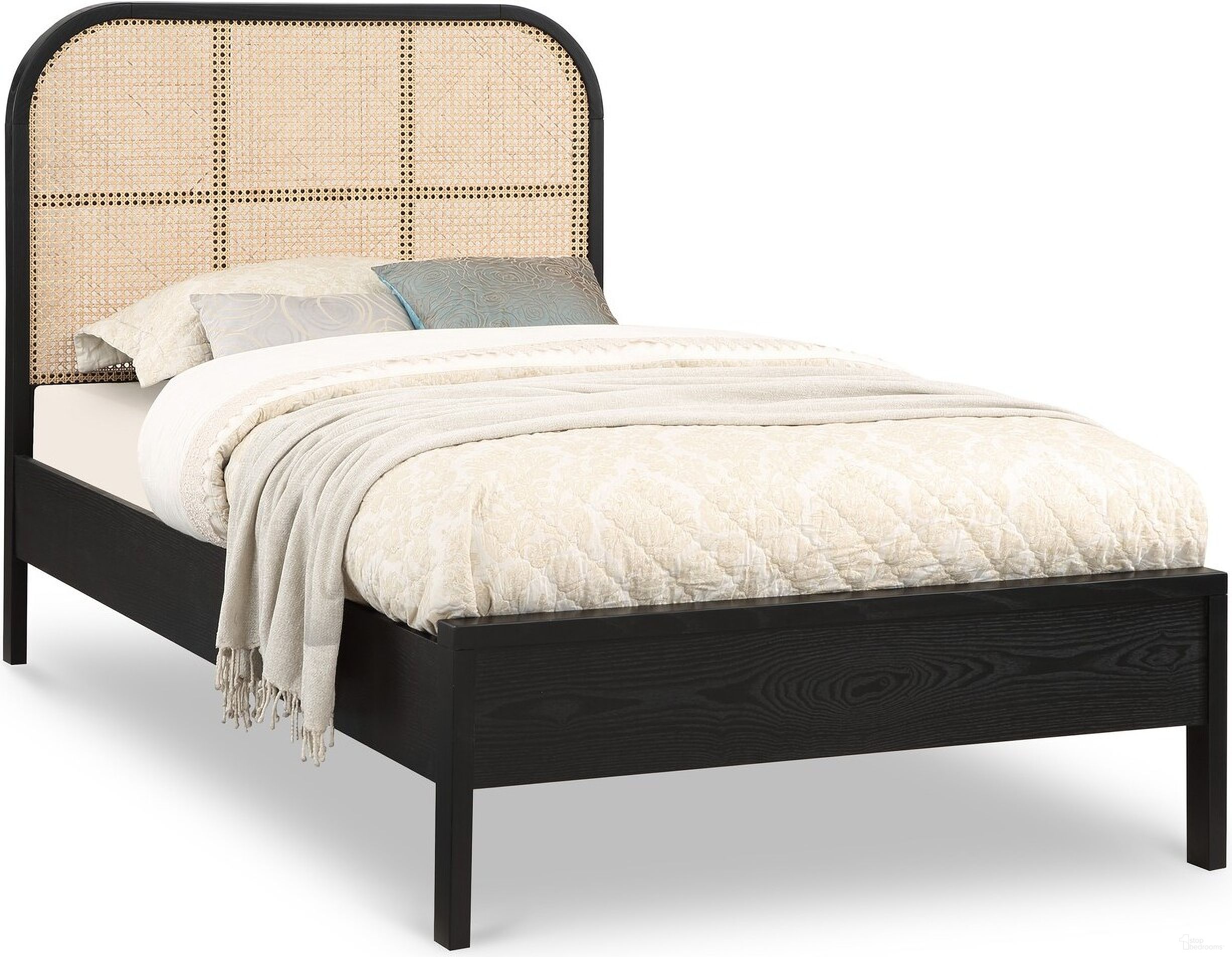 The appearance of Siena Ash Wood Twin Bed In Black designed by Meridian in the transitional interior design. This black piece of furniture was selected by 1StopBedrooms from Siena Collection to add a touch of cosiness and style into your home. Sku: SienaBlack-T Box 1/3 (Headboard);SienaBlack-T Box 2/3 (Footboard / Slats / HW / Support Legs);SienaBlack-T Box 3/3 (Rails). Bed Type: Panel Bed. Material: Wood. Bed Size: Twin.