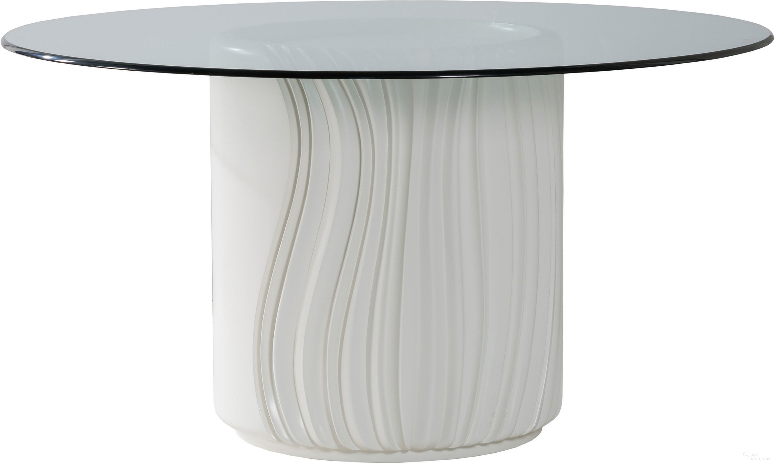 The appearance of Signature Designs Volante Round Dining Table In Ivory designed by Artistica Home in the transitional interior design. This ivory piece of furniture  was selected by 1StopBedrooms from Signature Designs Collection to add a touch of cosiness and style into your home. Sku: 2315-870-60C. Table Base Style: Pedestal. Table Top Shape: Round. Material: Other. Size: 60".