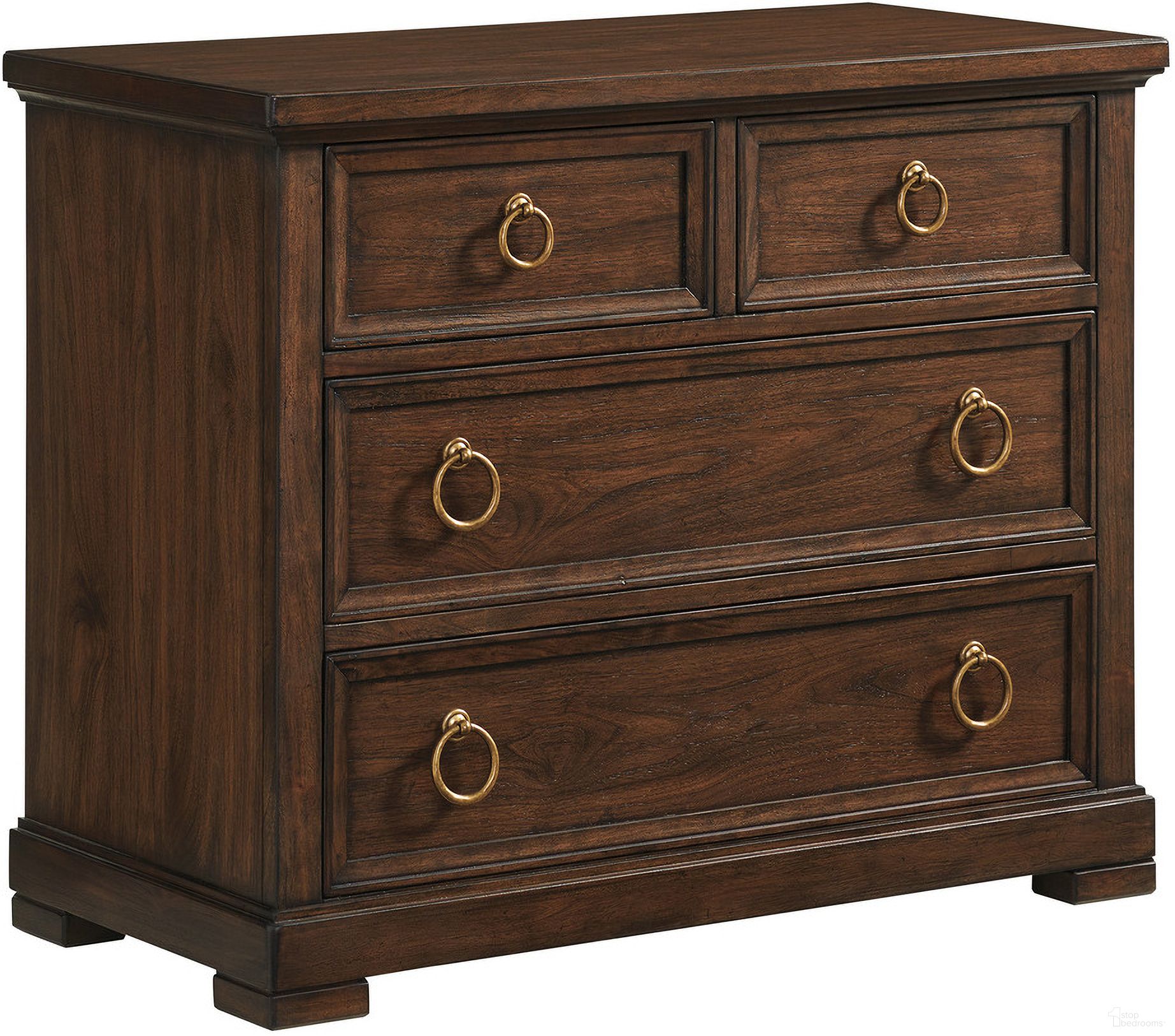 The appearance of Silverado Cupertino Bachelors Chest In Montecito designed by Lexington in the transitional interior design. This montecito piece of furniture  was selected by 1StopBedrooms from Silverado Collection to add a touch of cosiness and style into your home. Sku: 740-624. Material: Wood.
