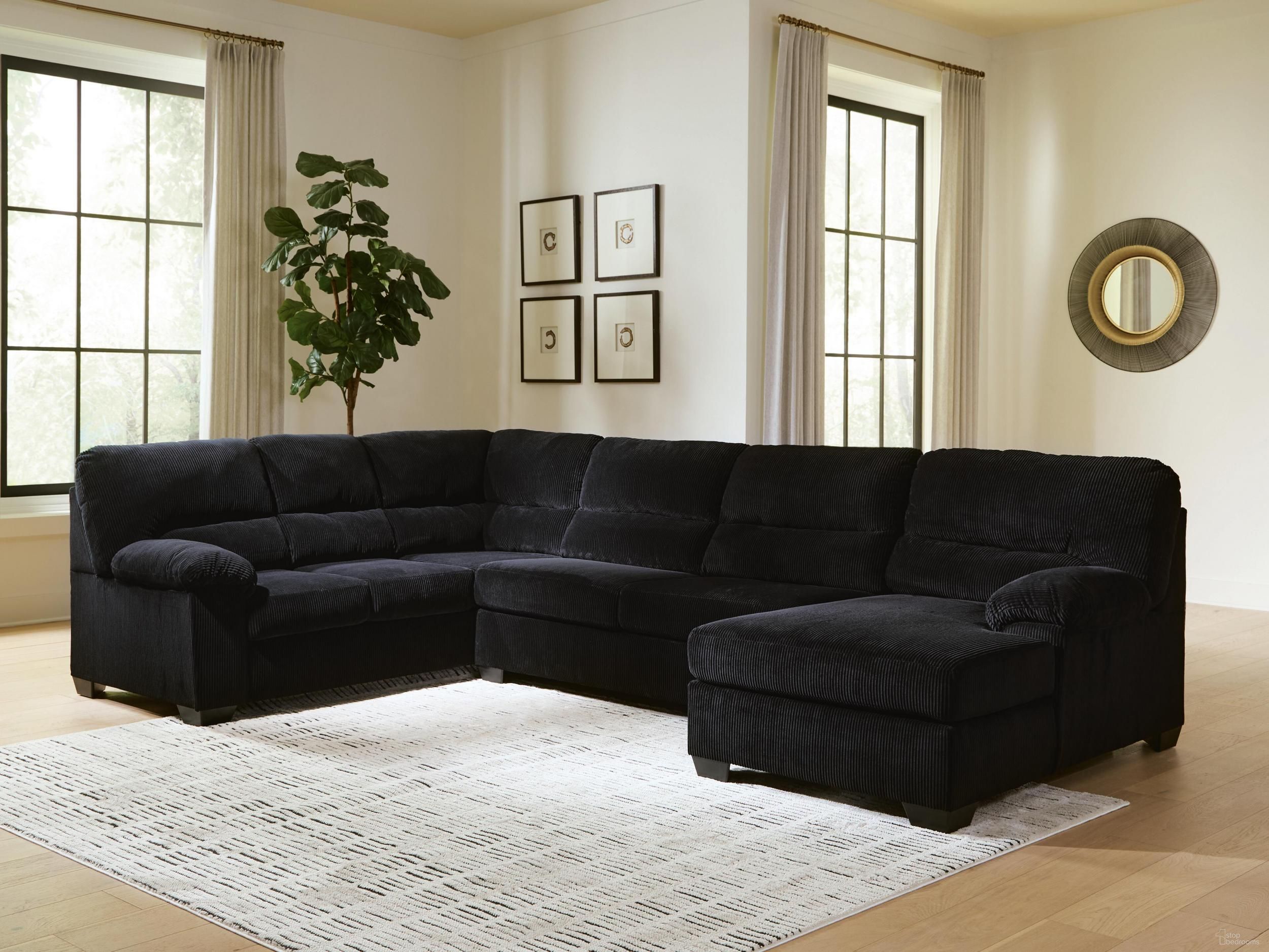 SimpleJoy 3-Piece Sectional with RAF Chaise In Onyx