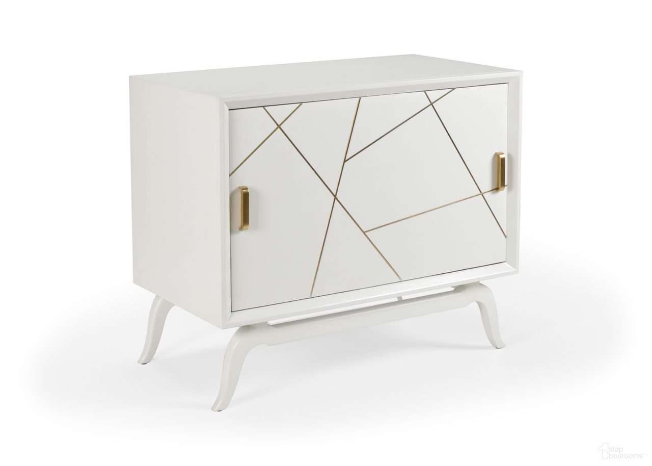 The appearance of Sinatra Drinks Cabinet In White and Cream designed by Wildwood in the modern / contemporary interior design. This white/cream piece of furniture was selected by 1StopBedrooms from Wildwood Collection to add a touch of cosiness and style into your home. Sku: 490238. Material: Wood.