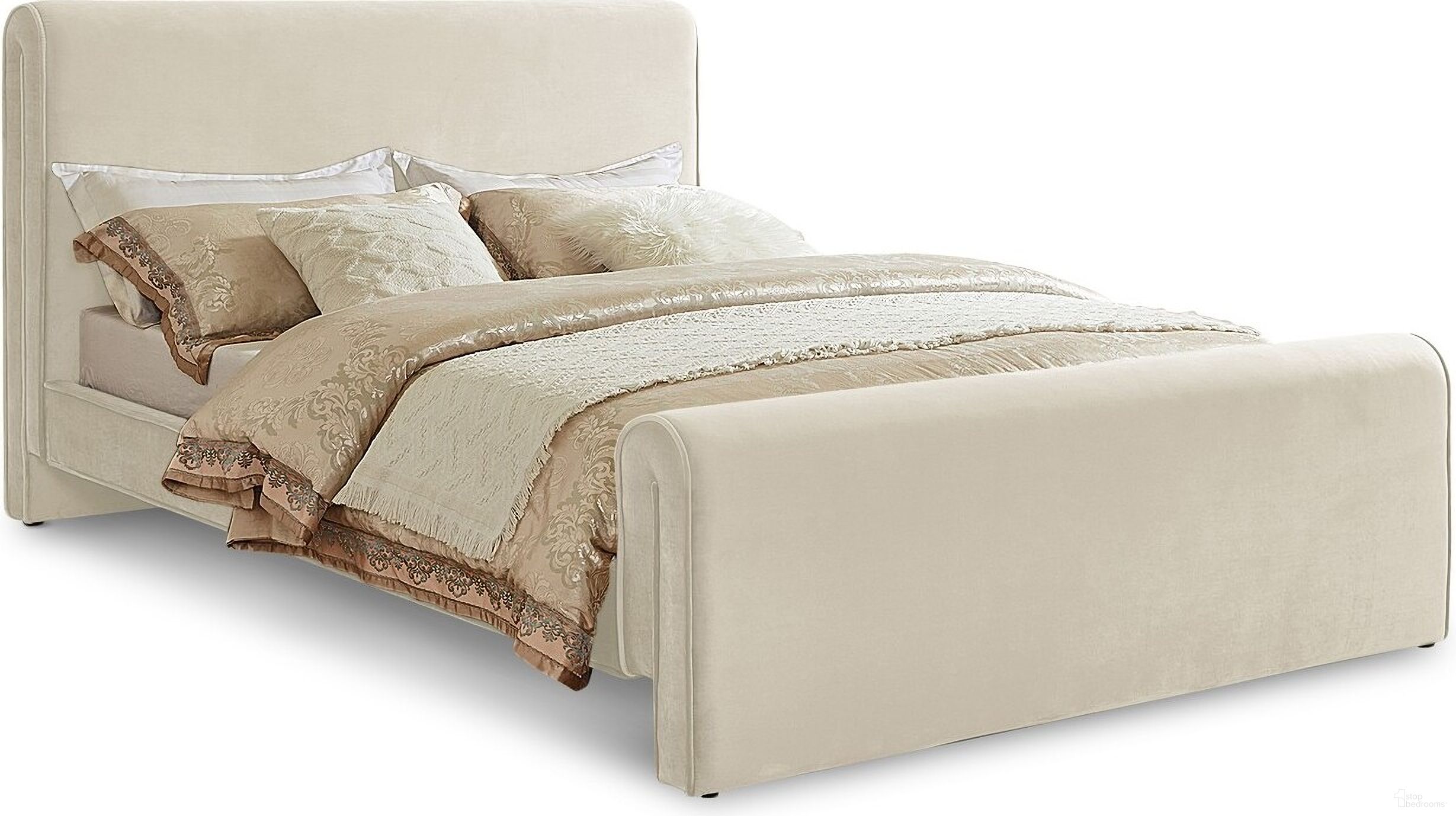 The appearance of Sloan Velvet Queen Bed In Cream designed by Meridian in the modern / contemporary interior design. This cream velvet piece of furniture  was selected by 1StopBedrooms from Sloan Collection to add a touch of cosiness and style into your home. Sku: SloanCream-Q Box 1/3 (Headboard);SloanCream-Q Box 2/3 (Footboard / Slats);SloanCream-Q Box 3/3 (Side Rails / Center Support Bar / Hardware). Bed Type: Panel Bed. Bed Size: Queen. Material: Velvet.