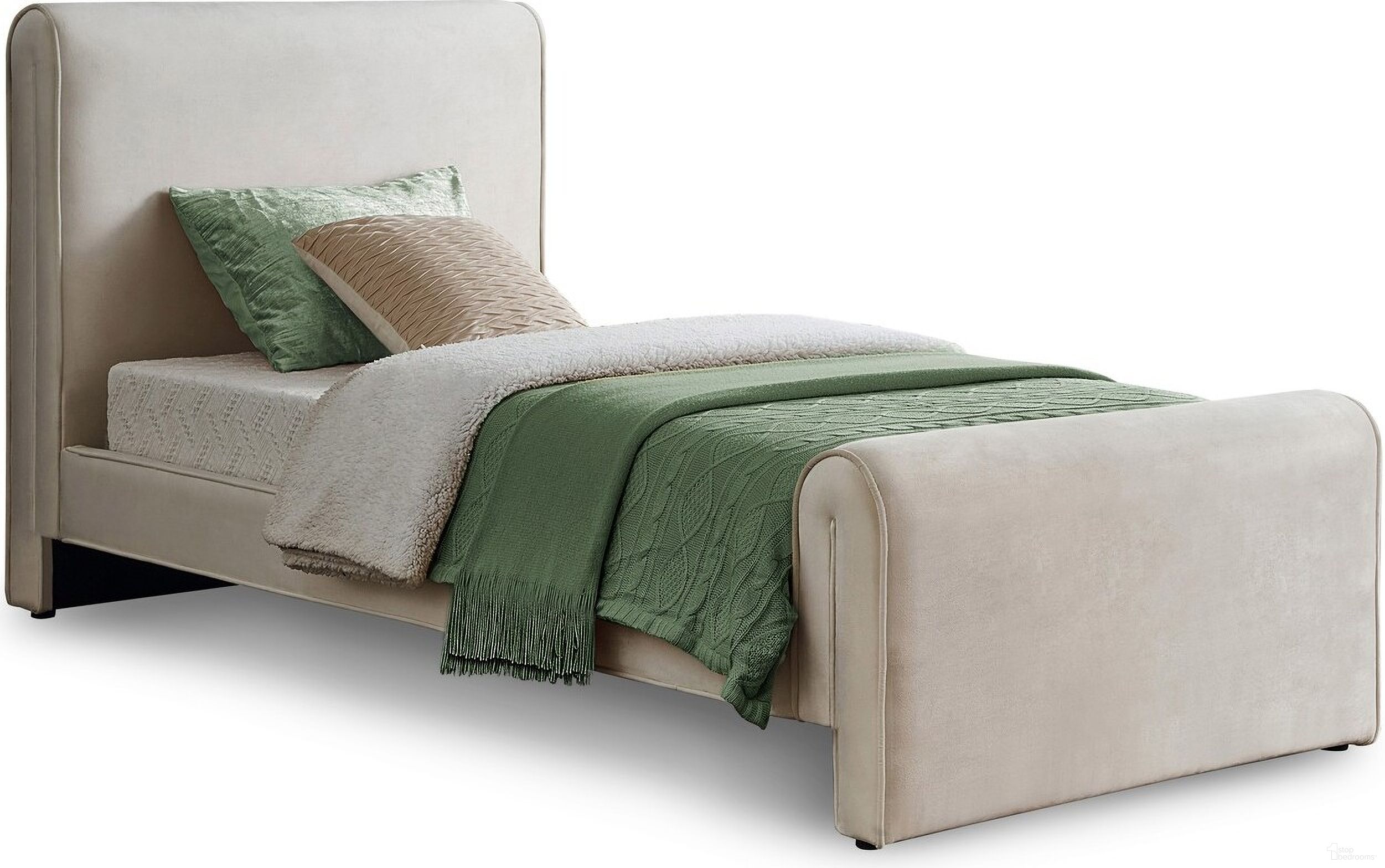 The appearance of Sloan Velvet Twin Bed In Cream designed by Meridian in the modern / contemporary interior design. This cream velvet piece of furniture was selected by 1StopBedrooms from Sloan Collection to add a touch of cosiness and style into your home. Sku: SloanCream-T Box 1/3 (Headboard);SloanCream-T Box 2/3 (Footboard / Slats);SloanCream-T Box 3/3 (Side Rails / Center Support Bar / Hardware). Bed Type: Panel Bed. Bed Size: Twin. Material: Velvet.