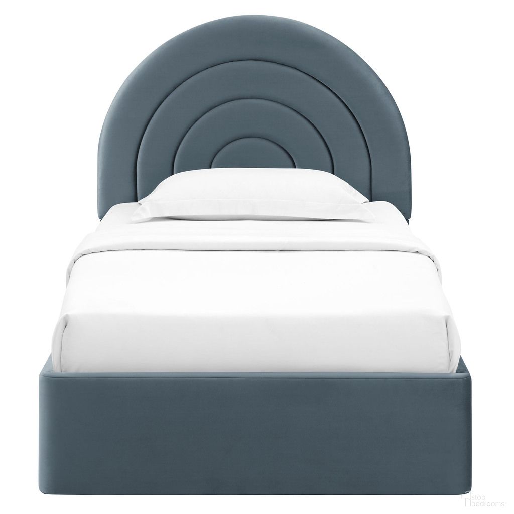 The appearance of Solana Arched Performance Velvet Twin Platform Bed In Cadet Blue designed by Modway in the modern / contemporary interior design. This cadet blue piece of furniture was selected by 1StopBedrooms from Solana Collection to add a touch of cosiness and style into your home. Sku: MOD-7165-CAB-1;MOD-7165-CAB-2. Bed Type: Platform Bed. Bed Size: Twin. Material: Velvet.