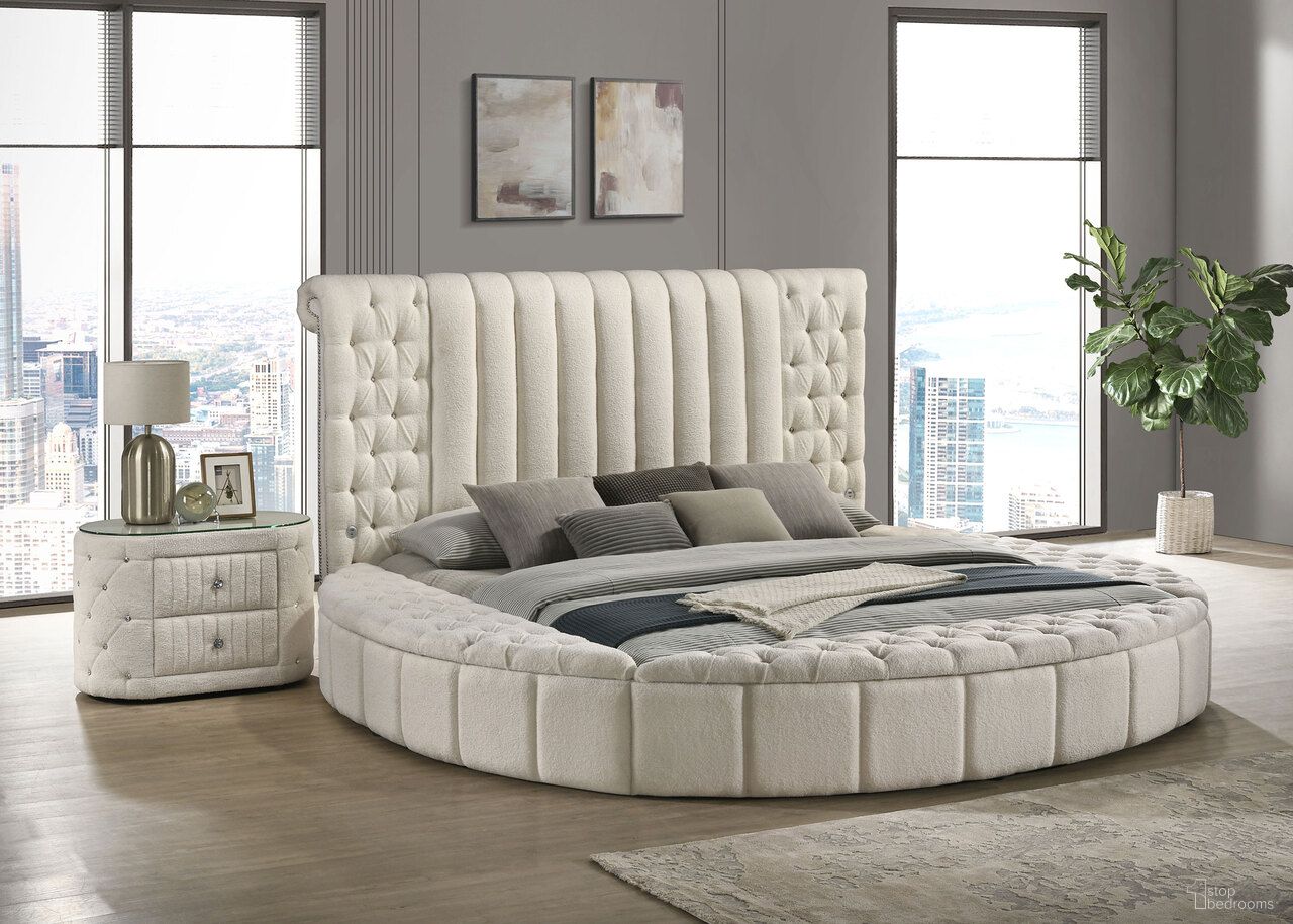 The appearance of Sonya Upholstered Round Storage Bedroom Set In Ivory designed by Coaster in the modern / contemporary interior design. This ivory piece of furniture was selected by 1StopBedrooms from Sonya Collection to add a touch of cosiness and style into your home. Sku: 360111QB1;360111QB2;360111QB3;360111QB4;360111QB5;360112. Material: Fabric. Bed Size: Queen.