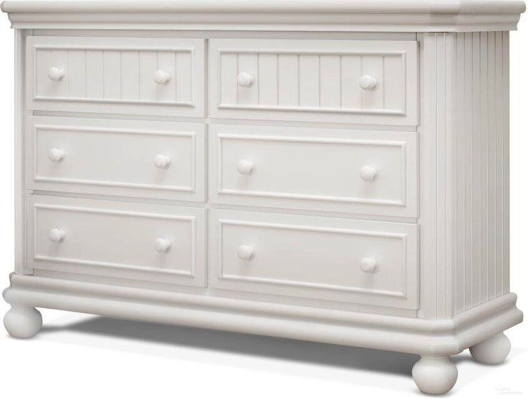 The appearance of Sorelle Finley Rta 6 Drawer Double Dresser In White designed by Sorelle Furniture in the country / farmhouse interior design. This white piece of furniture was selected by 1StopBedrooms from Finley Collection to add a touch of cosiness and style into your home. Sku: 4515-W. Material: Pine.