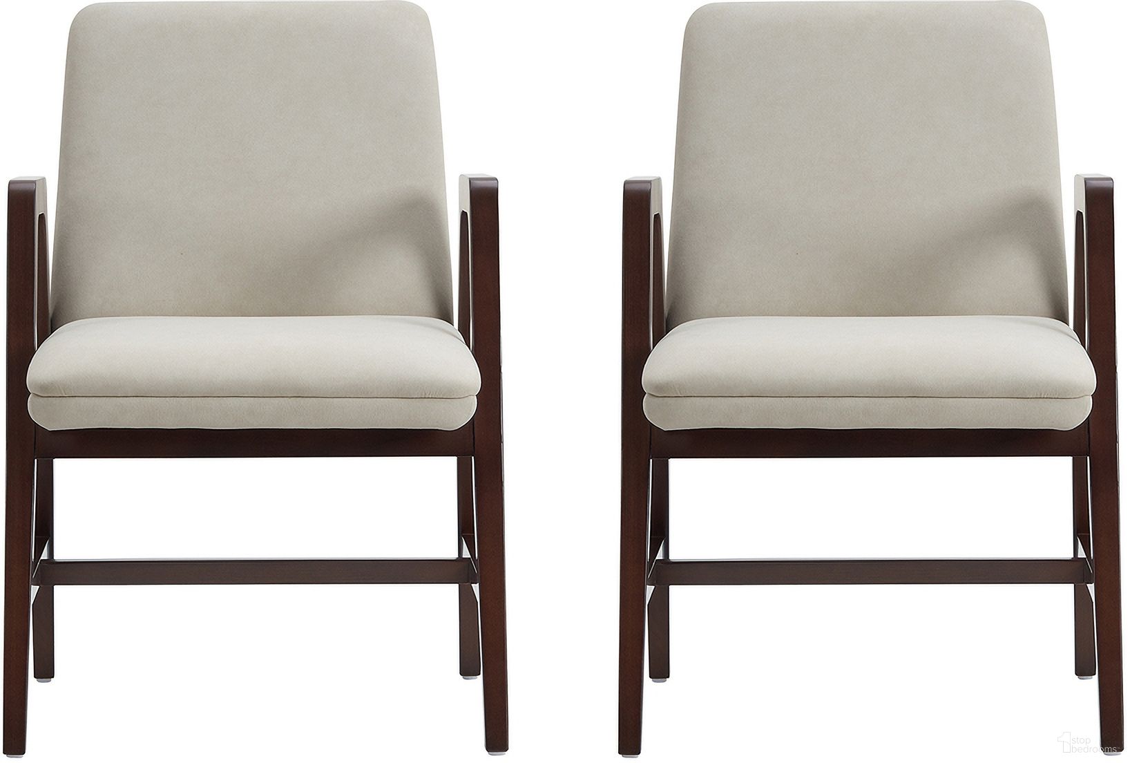 The appearance of Stella Dining Armchair Set of 2 In Champagne designed by Manhattan Comfort in the modern / contemporary interior design. This champagne piece of furniture was selected by 1StopBedrooms from Stella Collection to add a touch of cosiness and style into your home. Sku: DC101AR-OM;DC101AR-OM. Chair Type: Arm Chair. Material: Beech.