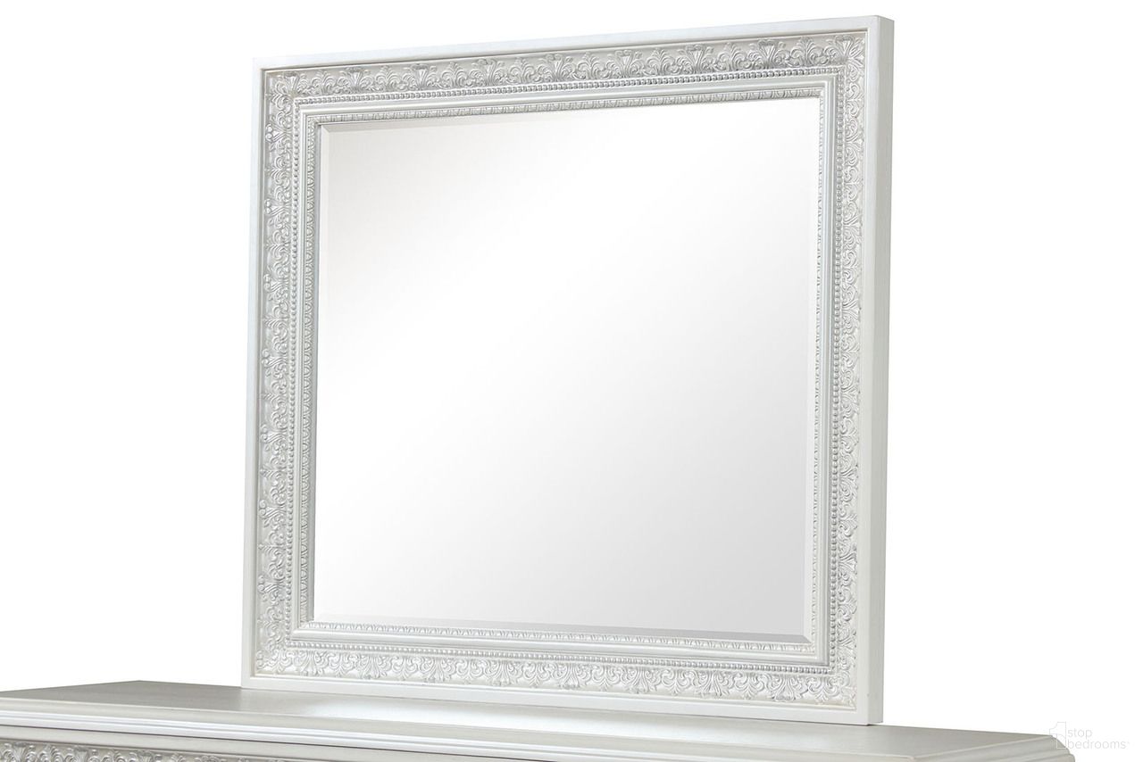 The appearance of Stella Mia Mirror In Creamy White designed by Furniture of America in the traditional interior design. This creamy white piece of furniture  was selected by 1StopBedrooms from Stella Mia Collection to add a touch of cosiness and style into your home. Sku: FM70000WH-M. Material: Pine Wood.