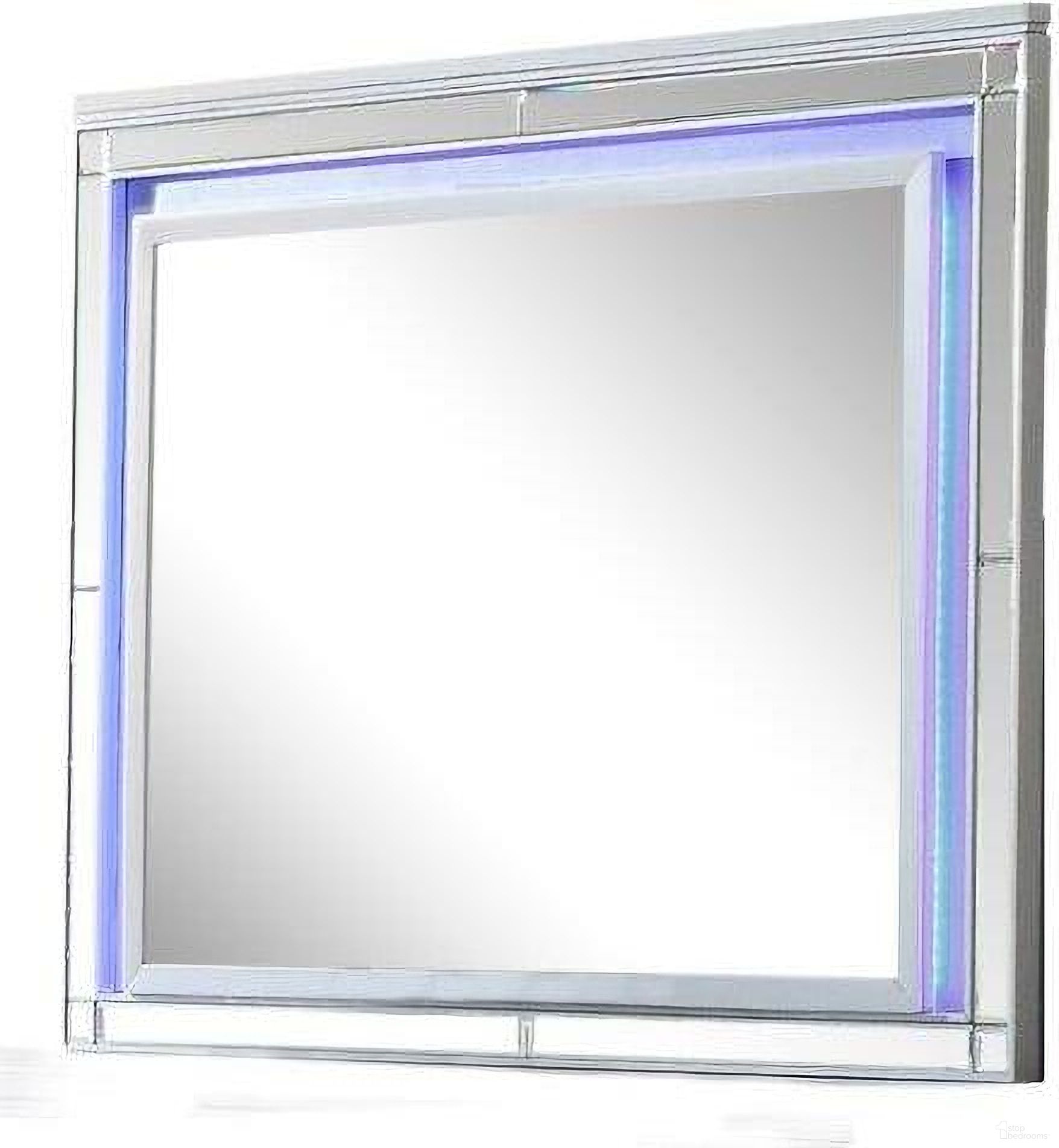 The appearance of Sterling Framed Mirror Silver designed by Galaxy Home Furnishings in the modern / contemporary interior design. This silver piece of furniture was selected by 1StopBedrooms from Sterling Collection to add a touch of cosiness and style into your home. Sku: 808857577757. Material: Wood.