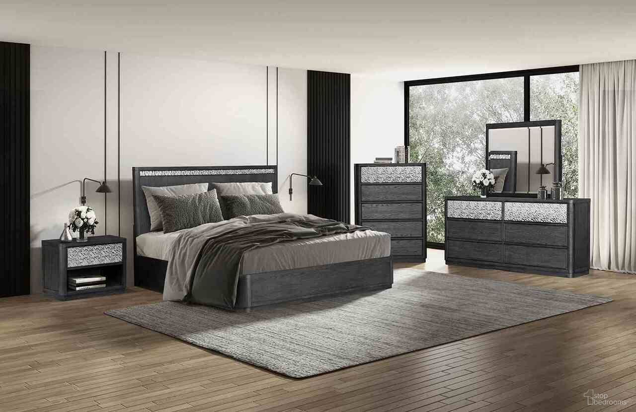 The appearance of Sterling West Bedroom Set In Ash Gray designed by Furniture of America in the modern / contemporary interior design. This ash gray piece of furniture  was selected by 1StopBedrooms from Sterling West Collection to add a touch of cosiness and style into your home. Sku: FM79001ES-Q-FB;FM79001ES-Q-HB;FM79001ES-R;FM79001ES-N1. Bed Size: King. Material: Engineered Wood.