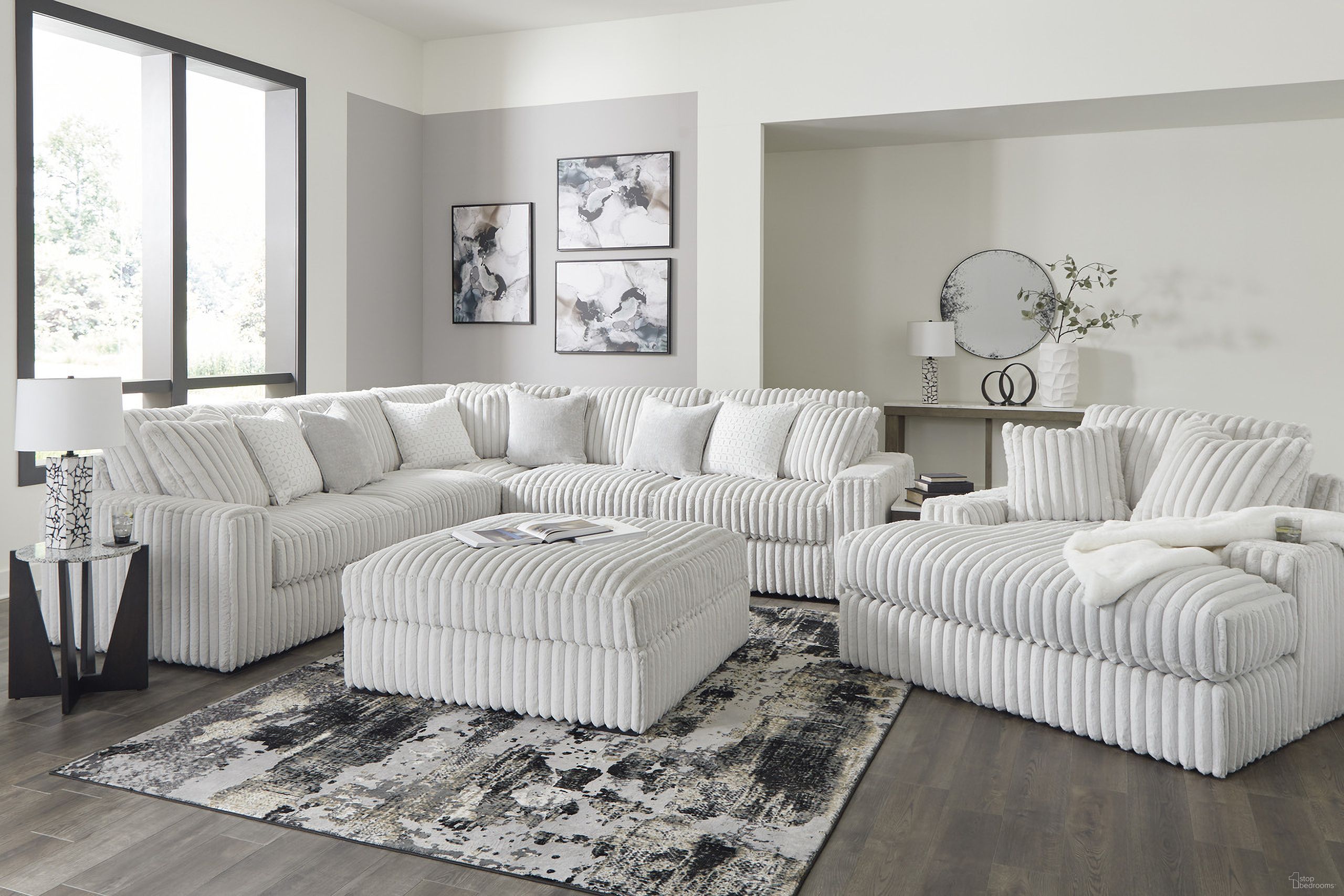 The appearance of Stupendous 4-Piece Sectionals and Ottoman In Alloy designed by Signature Design by Ashley in the modern / contemporary interior design. This alloy piece of furniture  was selected by 1StopBedrooms from Stupendous Collection to add a touch of cosiness and style into your home. Sku: 2590366;2590308;2590315;2590377;2590367. Material: Fabric.