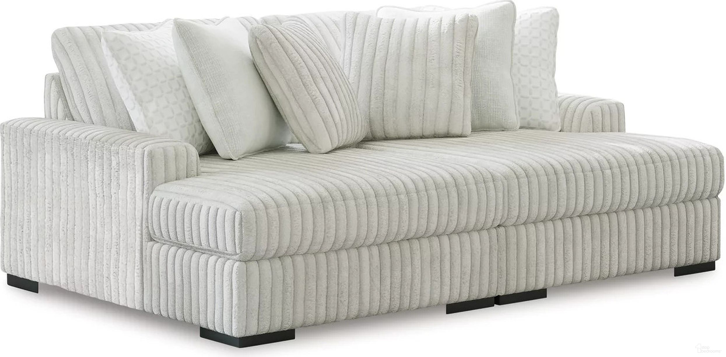 The appearance of Stupendous Super Chaise In Alloy designed by Signature Design by Ashley in the modern / contemporary interior design. This alloy piece of furniture was selected by 1StopBedrooms from Stupendous Collection to add a touch of cosiness and style into your home. Sku: 2590316;2590317. Material: Polyester.