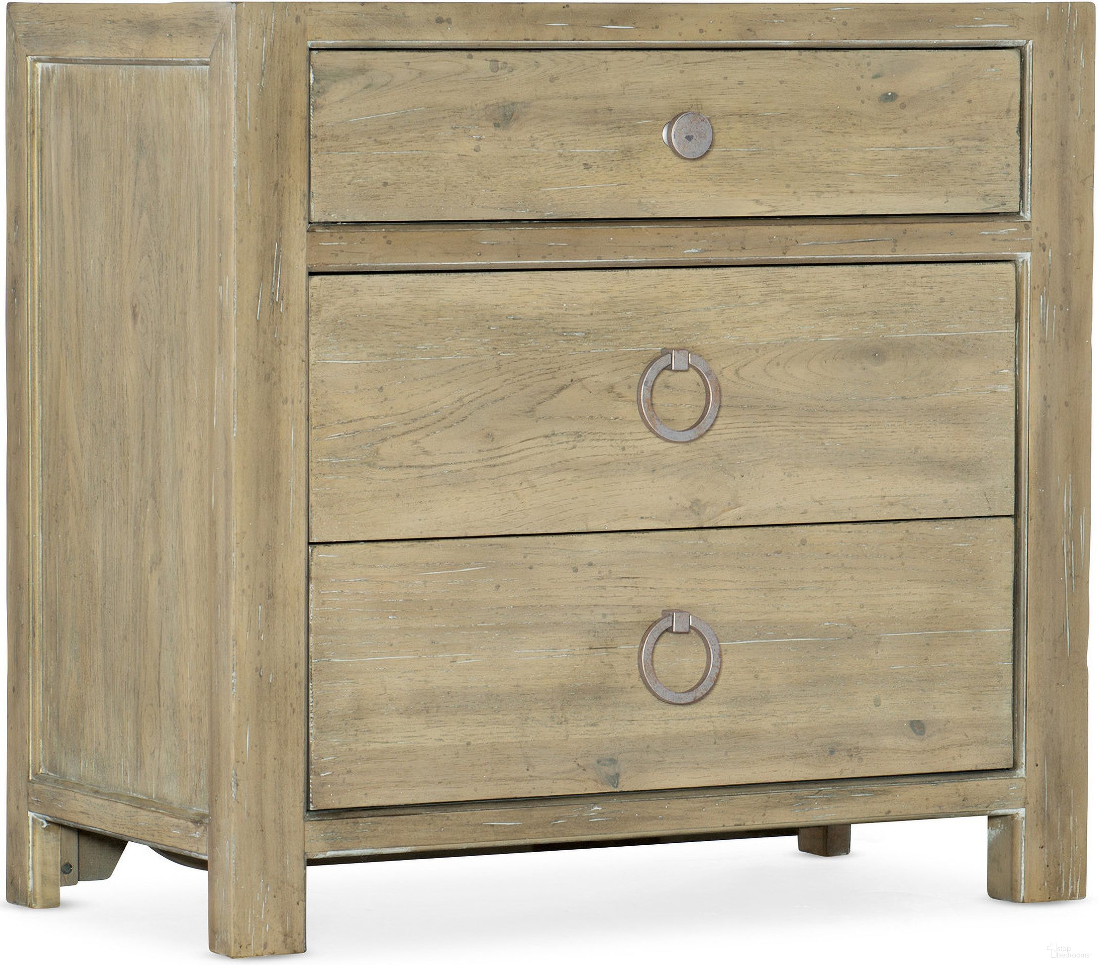 The appearance of Surfrider Three-Drawer Nightstand designed by Hooker in the transitional interior design. This light wood piece of furniture was selected by 1StopBedrooms from Surfrider Collection to add a touch of cosiness and style into your home. Sku: 6015-90016-80. Material: Veneer.