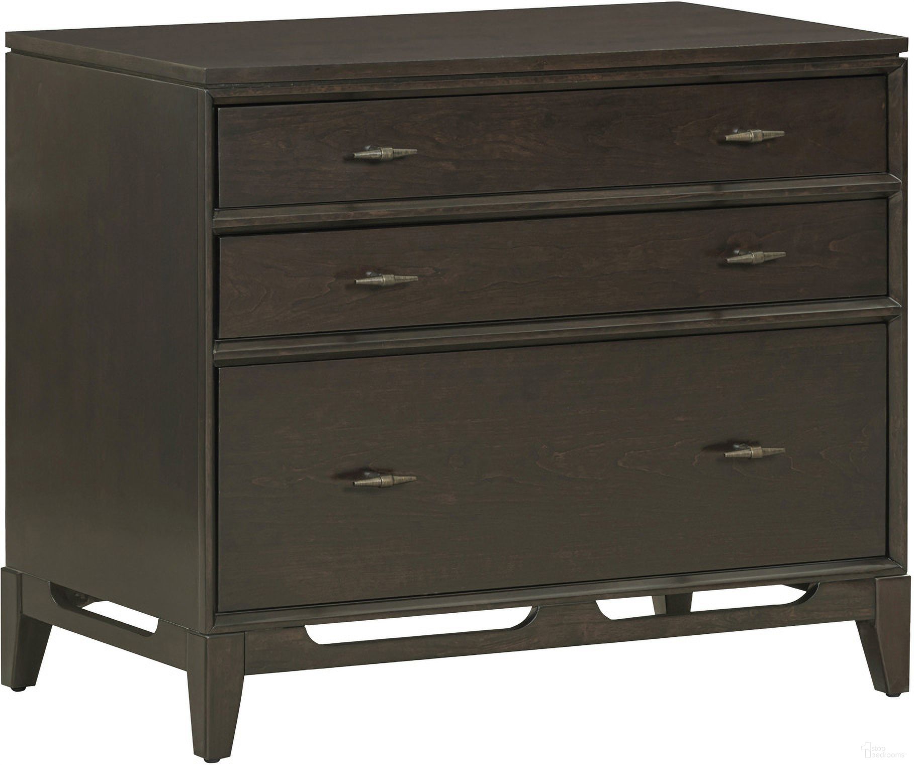 The appearance of Sutton Workstation Combo File In French Roast designed by Aspenhome in the transitional interior design. This roast piece of furniture  was selected by 1StopBedrooms from Sutton Collection to add a touch of cosiness and style into your home. Sku: I3048-378. Material: Wood.