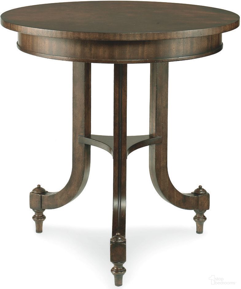 The appearance of Swan Walk Lamp Table In Cognac designed by Century Furniture in the modern / contemporary interior design. This cognac piece of furniture was selected by 1StopBedrooms from Chelsea Club Collection to add a touch of cosiness and style into your home. Sku: 36H-621. Material: Mahogany.