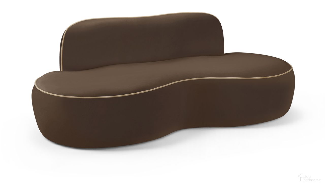 The appearance of Swerve 77 Inch Velvet Upholstered Loveseat In Brown designed by Meridian in the modern / contemporary interior design. This brown piece of furniture was selected by 1StopBedrooms from Swerve Collection to add a touch of cosiness and style into your home. Sku: 44021Brown-L. Material: Velvet.