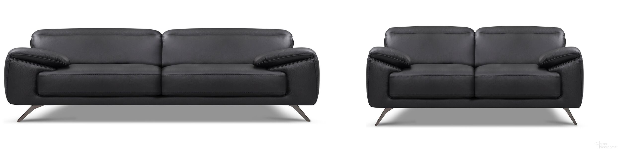 The appearance of Swing Living Room Set In Black designed by Bellini Modern Living in the interior design. This black piece of furniture was selected by 1StopBedrooms from Swing Collection to add a touch of cosiness and style into your home. Sku: Swing S BLK;Swing LS BLK. Material: Leather.