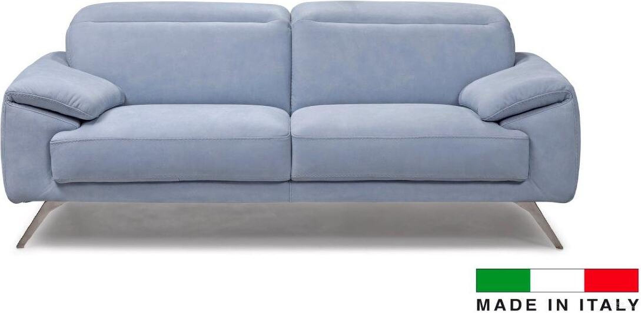 The appearance of Swing Loveseat In Light Blue designed by Bellini Modern Living in the modern / contemporary interior design. This light blue piece of furniture was selected by 1StopBedrooms from to add a touch of cosiness and style into your home. Sku: Swing LS LBLU. Material: Leather.