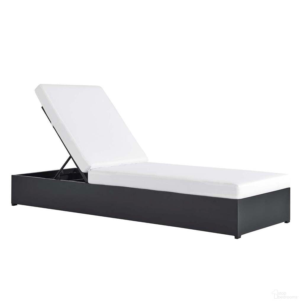The appearance of Tahoe Outdoor Patio Powder Coated Aluminum Chaise Lounge Chair In Gray and White designed by Modway in the modern / contemporary interior design. This gray and white piece of furniture was selected by 1StopBedrooms from Tahoe Collection to add a touch of cosiness and style into your home. Sku: EEI-6634-GRY-WHI. Material: Aluminum.