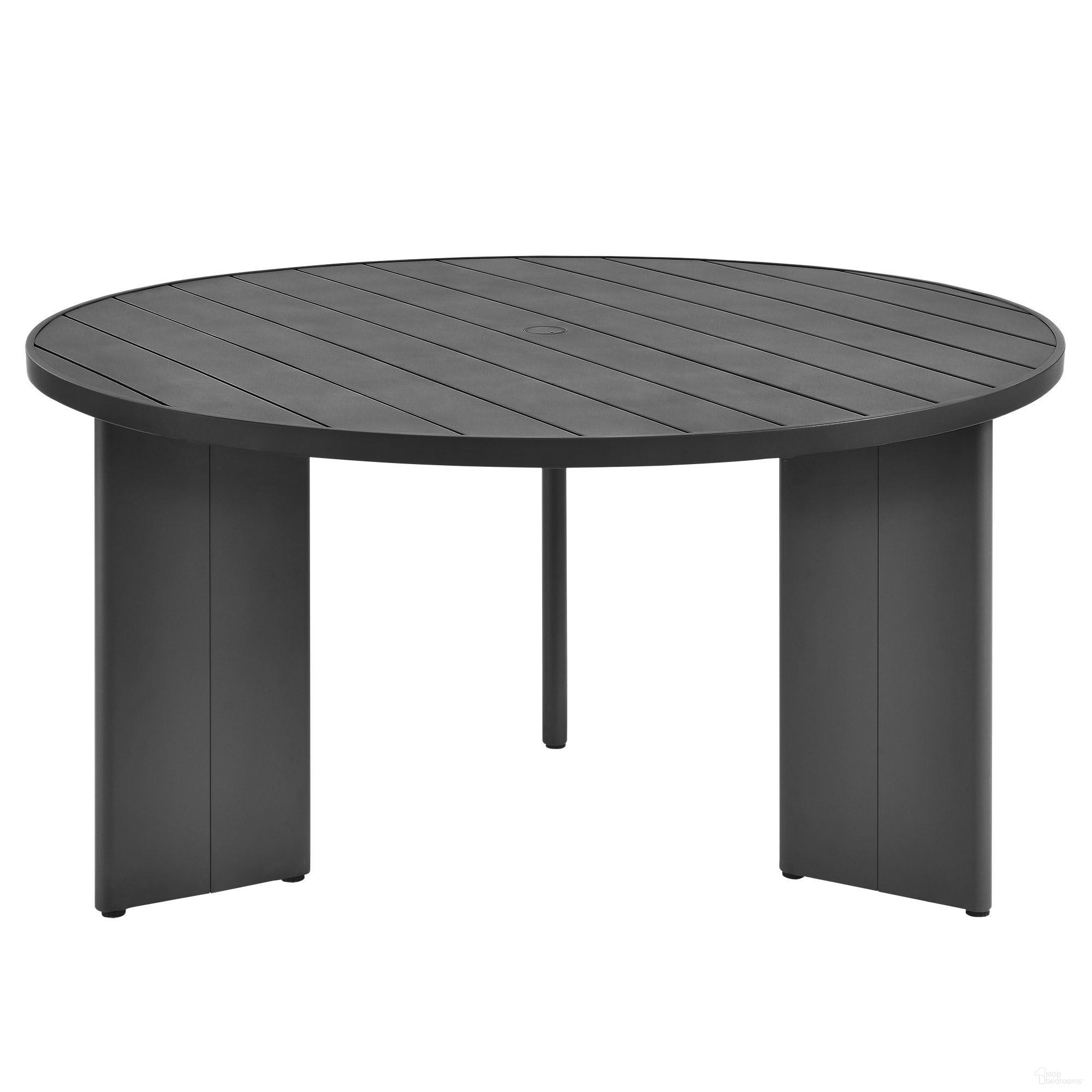 The appearance of Tahoe Round Outdoor Patio Aluminum Dining Table In Gray designed by Modway in the modern / contemporary interior design. This gray piece of furniture was selected by 1StopBedrooms from Tahoe Collection to add a touch of cosiness and style into your home. Sku: EEI-7055-GRY-BASE;EEI-7055-GRY-TOP. Material: Aluminum.