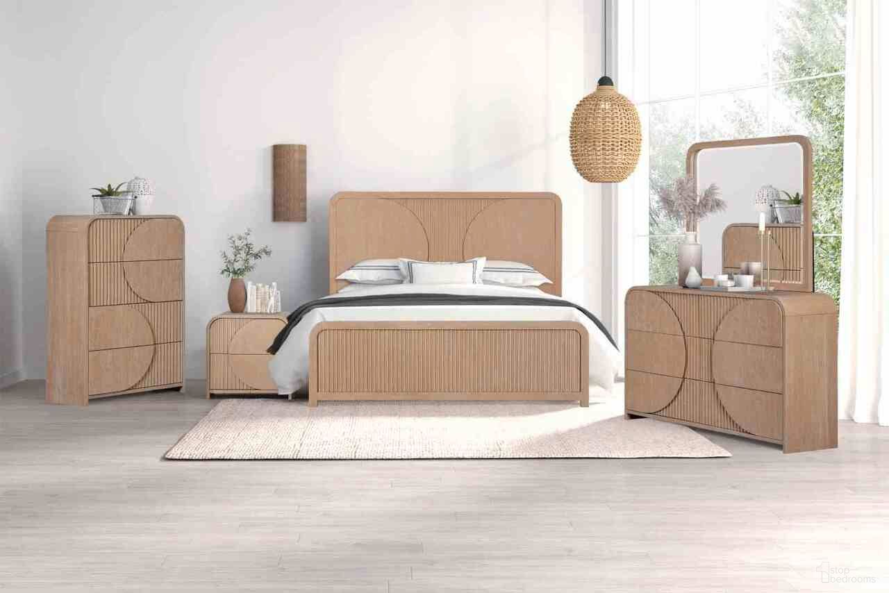 The appearance of Tangentry Bedroom Set In Natural designed by Furniture of America in the modern / contemporary interior design. This natural piece of furniture  was selected by 1StopBedrooms from Tangentry Collection to add a touch of cosiness and style into your home. Sku: FM73001NT-Q-FB;FM73001NT-Q-HB;FM73001NT-R;FM73001NT-N. Bed Size: King. Material: Rubberwood Veneer.