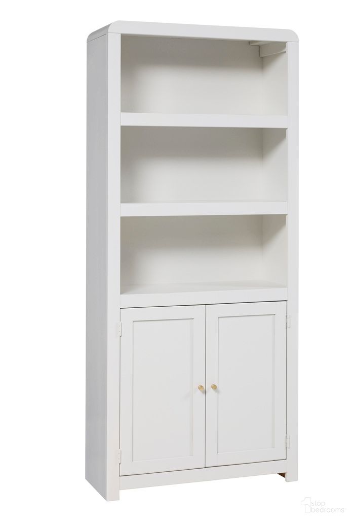The appearance of Taylor 74 Inch Bookcase In White designed by Aspenhome in the modern / contemporary interior design. This white piece of furniture was selected by 1StopBedrooms from Taylor Collection to add a touch of cosiness and style into your home. Sku: MYY3472-WHI. Material: Wood.